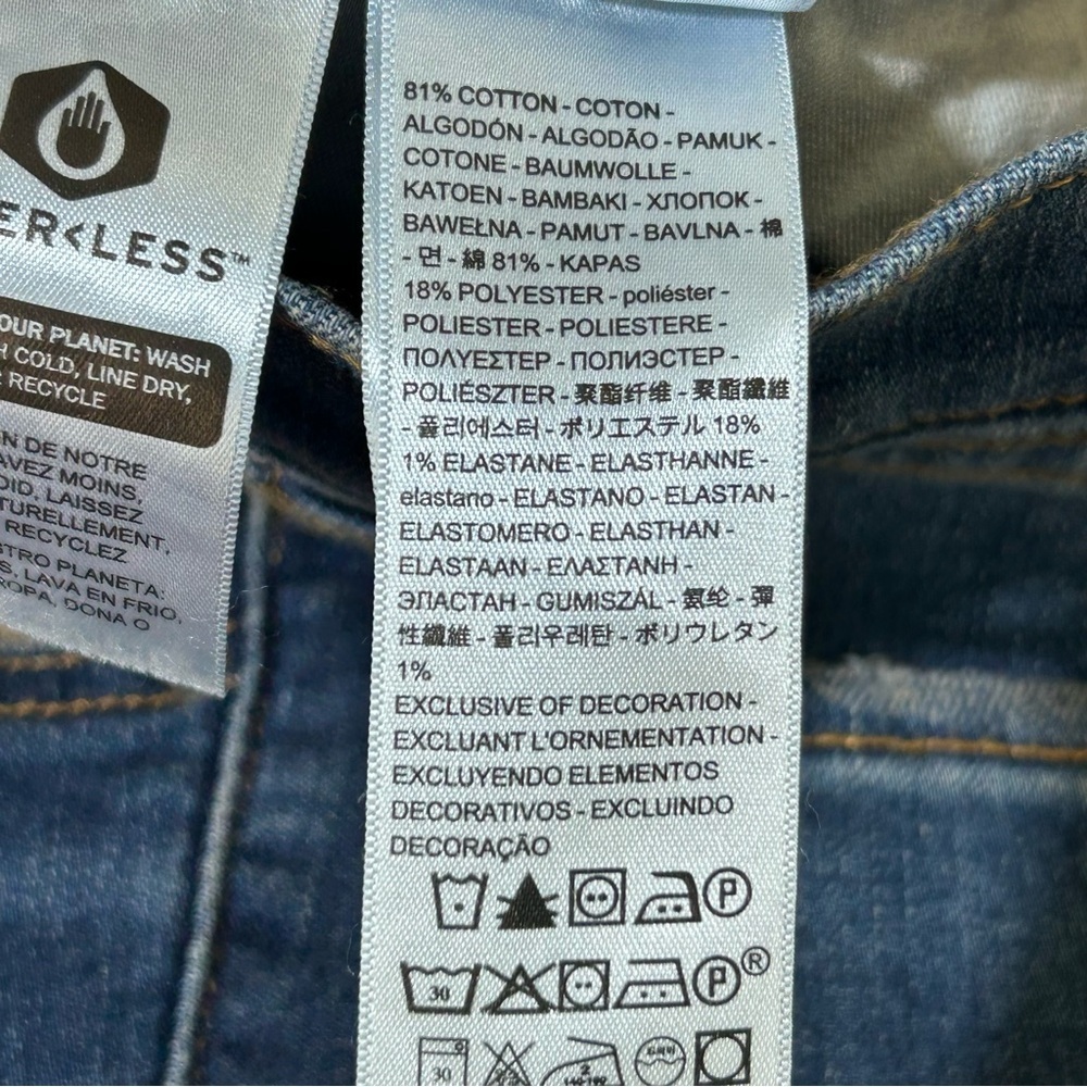Levi’s 311 Shaping Skinny Jeans - Picture 10 of 10